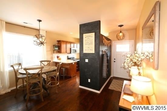 Building Photo - SW Old Mill Area 3 Bdrm, 2 Bath, All Appliances, A/C, Gas Heat/Fireplace, Dbl Garage