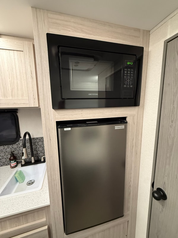 Building Photo - 4317 W Avenue K12