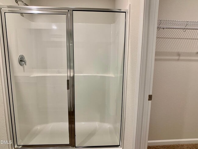 Building Photo - 213 Brisk Dr