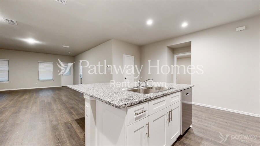 Building Photo - 1600 Vandemere Ct