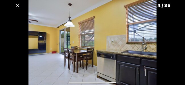 Building Photo - 7810 Parsons Pine Dr