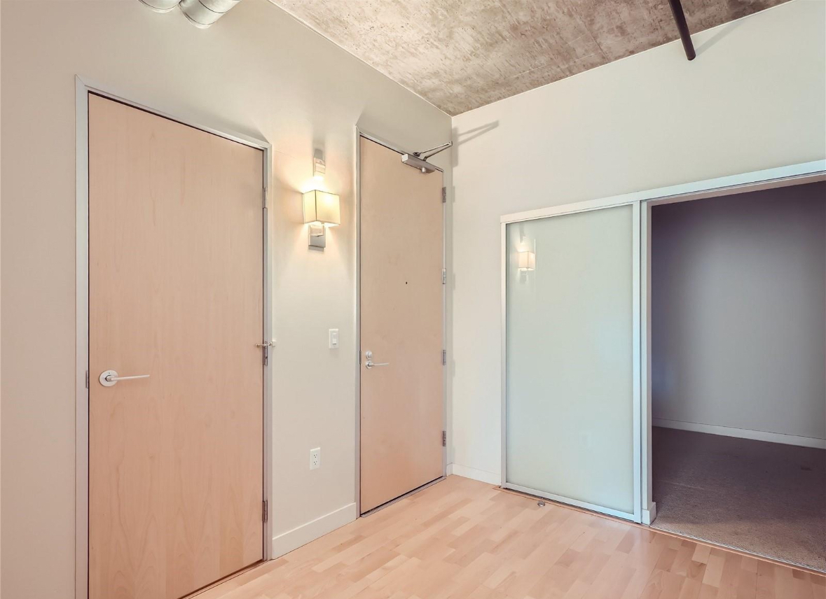 Building Photo - 2229 Blake St