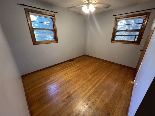 Building Photo - 4231 Sevierville Pike