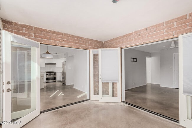 Building Photo - 7401 E Northland Dr