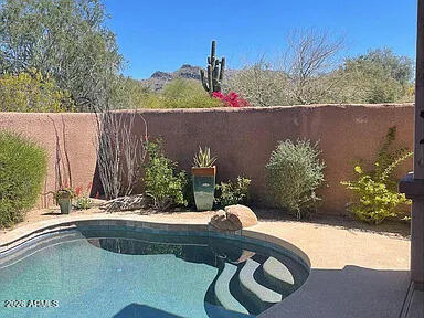 Building Photo - 9154 E Mohawk Ln