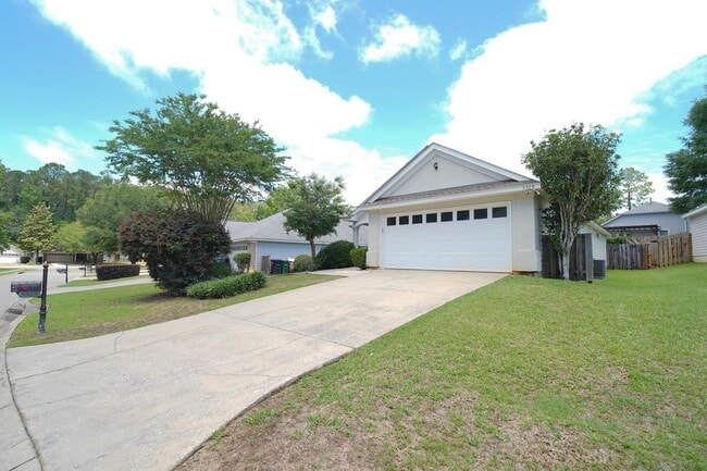 Building Photo - 9329 Tuscany Dr