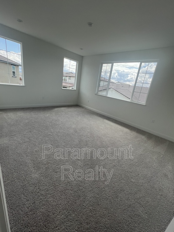 Building Photo - 1369 Emory Ln