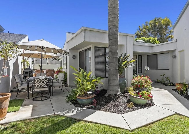 Primary Photo - 7912 Emerald St