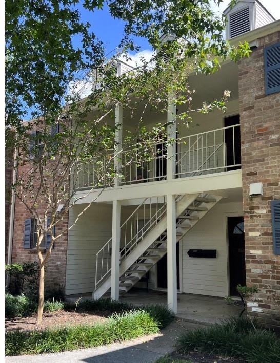 Building Photo - 13004 Trail Hollow Dr