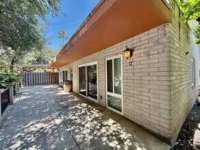 Building Photo - Quaint Studio located Glen Ivy Resort