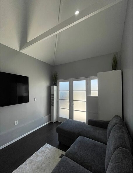 Building Photo - 3502 Dow Ave