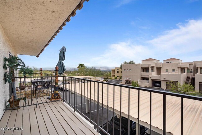 Building Photo - 16510 E Palisades Blvd