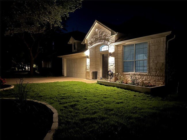 Building Photo - 13105 Appaloosa Chase Dr