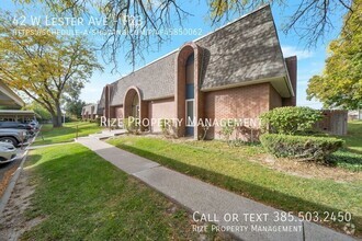 Building Photo - Luxurious Murray Condo