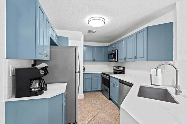 Building Photo - 2988 DC Country Club Boulevard
