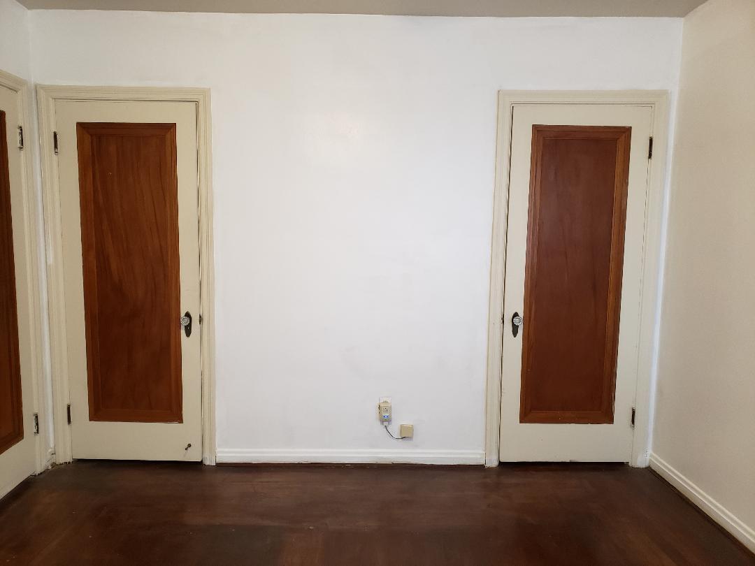 Dual Closet in Bedroom - 4525 Roth Ave