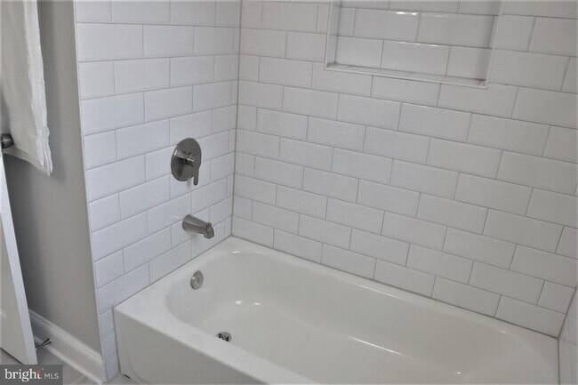 Building Photo - Charming Restored 5BR, 3.5BA Colonial Minutes from D.C.