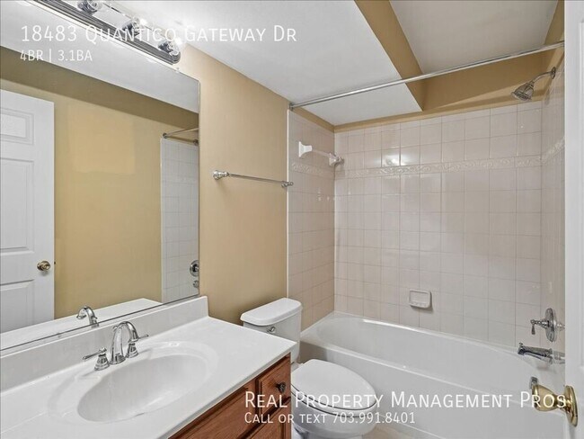 Building Photo - 18483 Quantico Gateway Dr
