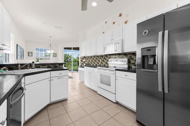 Building Photo - 4500 Streamside Ct