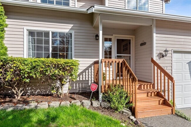 Building Photo - 207 79th Pl SW