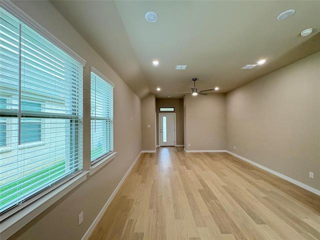 Building Photo - 411 Travine Dr