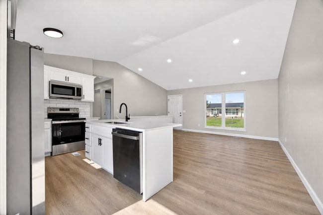 Building Photo - 1362 Half Moon Dr