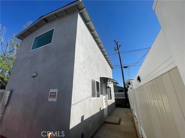 Building Photo - 239 Myrtlewood Dr