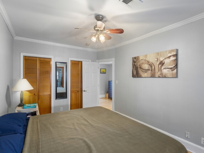 Building Photo - 1219 Holbrook Terrace NE