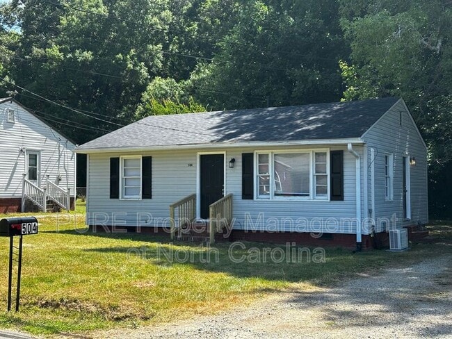Primary Photo - 504 Moore Dr