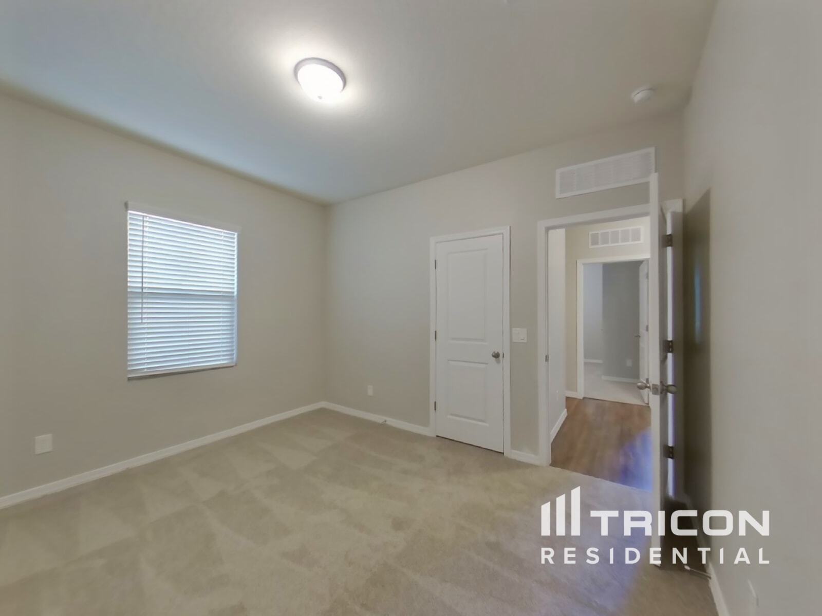 Building Photo - 33598 N Draba Ln