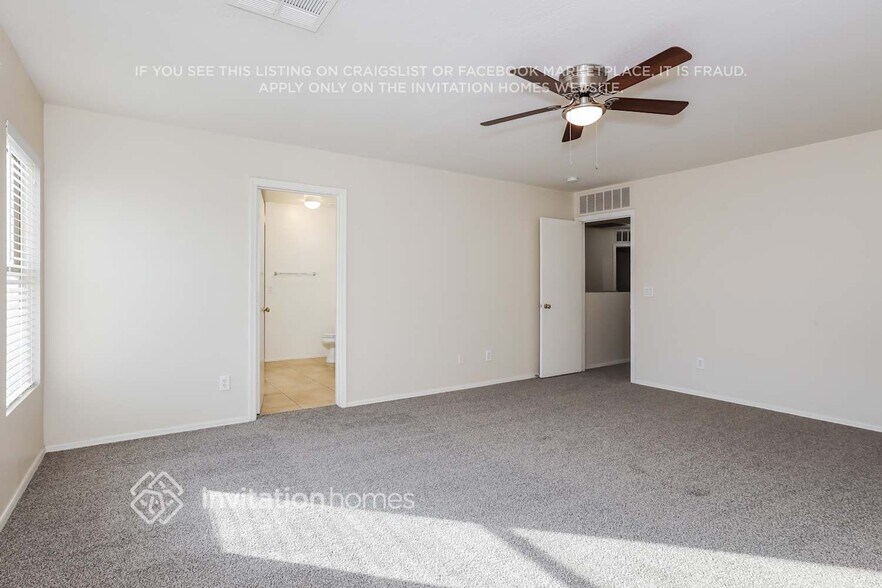 Building Photo - 45571 W Guilder Ave