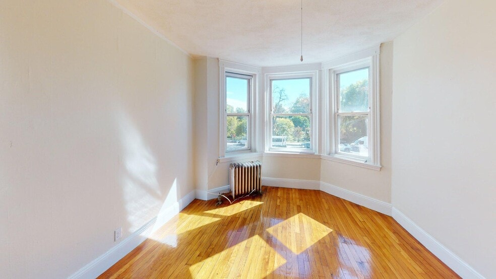 Building Photo - 1185 Boylston St