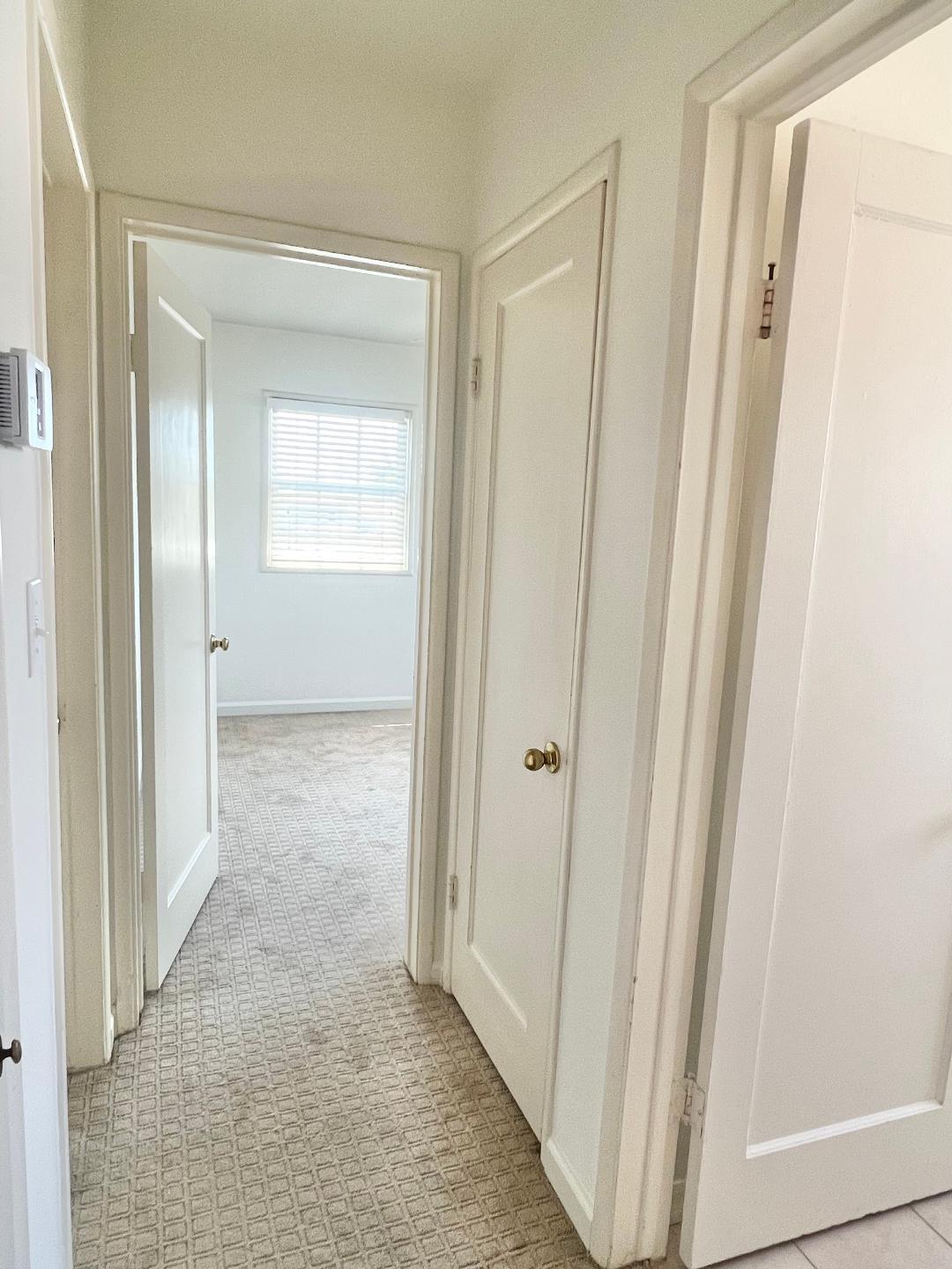 Building Photo - 4256 Noyes St