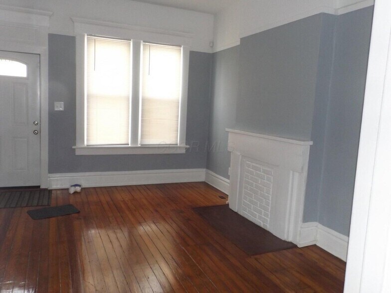 Building Photo - 1117 Franklin Ave