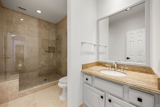 Building Photo - 111 N Wynden Estates Ct