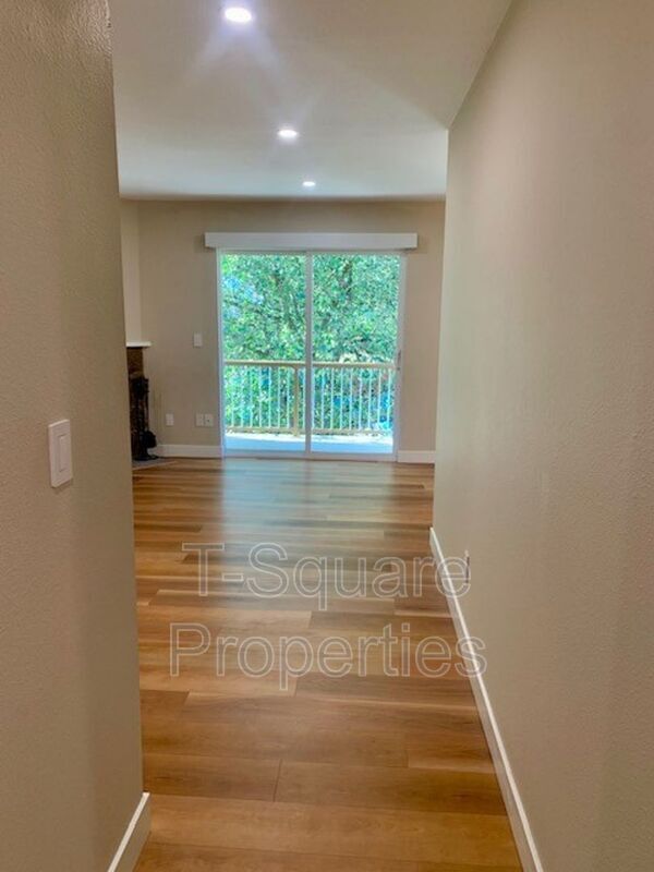 Building Photo - 14140 74th Pl NE