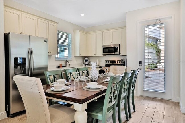 Building Photo - 8049 Lost Shaker Ln