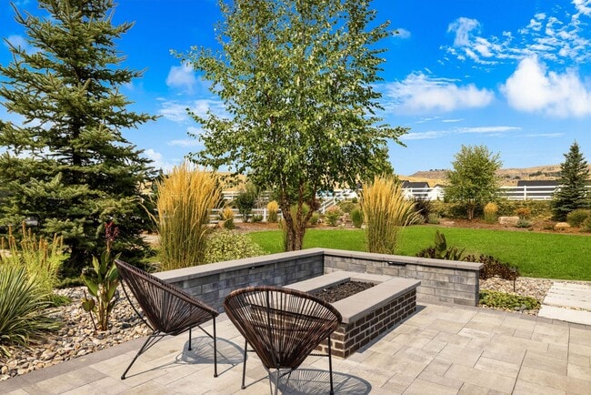 Building Photo - 7940 W Mirror Pond Dr
