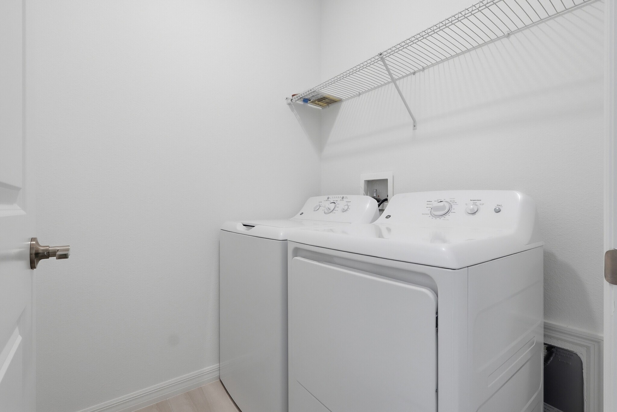 Building Photo - 8818 Gulf Shr Ter