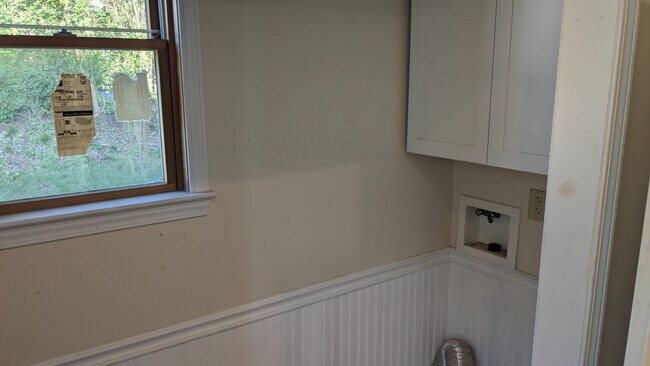 Building Photo - 1723 Rebecca St