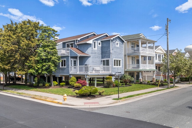 Building Photo - 9417 Winchester Ave