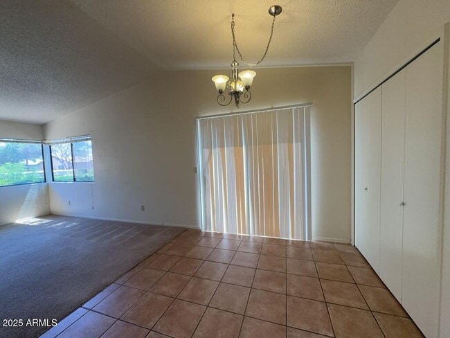 Building Photo - 797 S Sunset Vista Dr