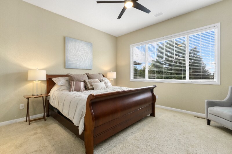 Building Photo - 4918 Valley Oak Dr