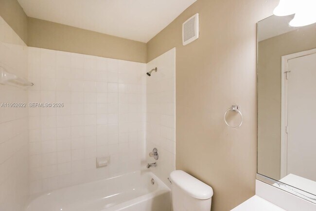 Building Photo - 2500 Cordoba Bend