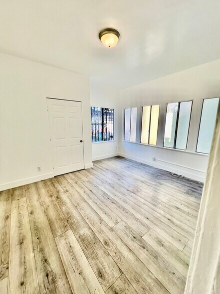 BEDROOM 2 - 1853 W Adams Blvd