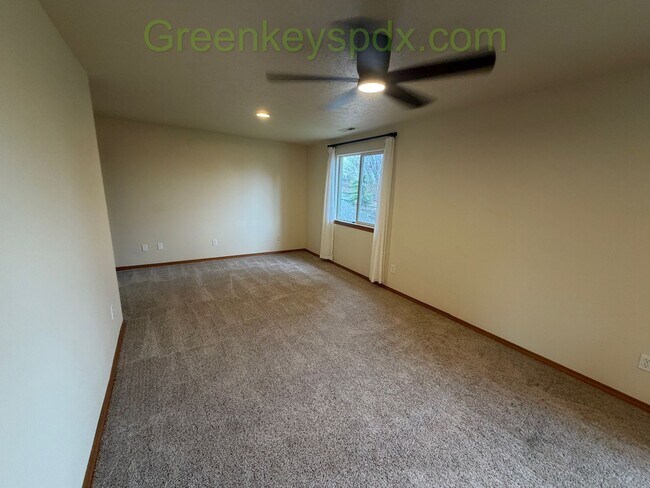 Building Photo - Charming 3-Bedroom/2.5-Bathroom House in the Cathedral Park Neighborhood of St. Johns