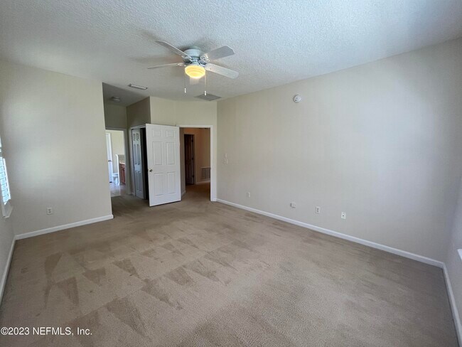 Building Photo - 1590 Calming Water Dr
