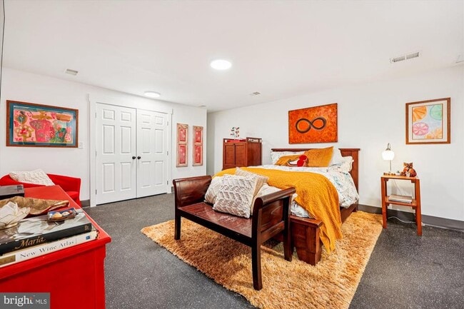 Building Photo - 7614 Carteret Rd