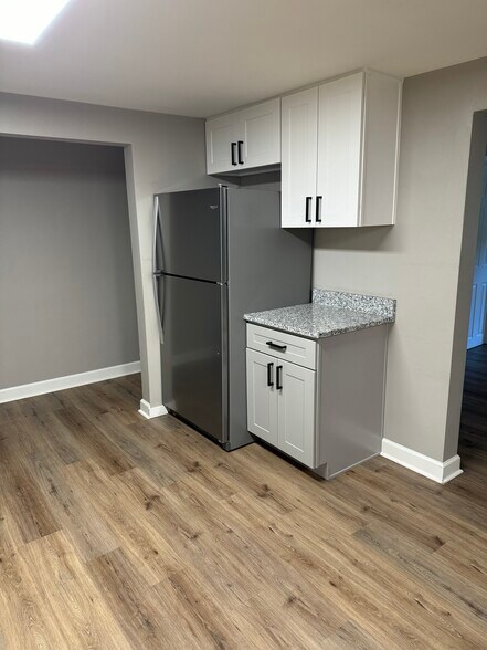 Building Photo - 4724 Hanover Pike
