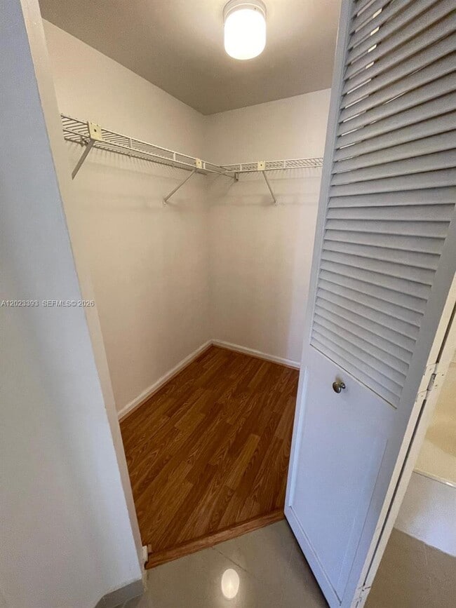Building Photo - 1280 S Alhambra Cir